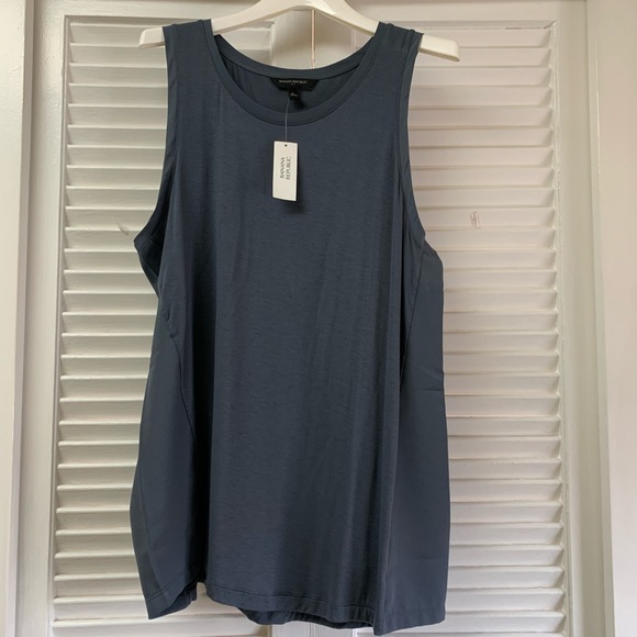 BANANA REPUBLIC TOP - Picture 6 of 6